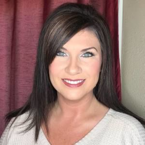 Meet your Posher, Tonya